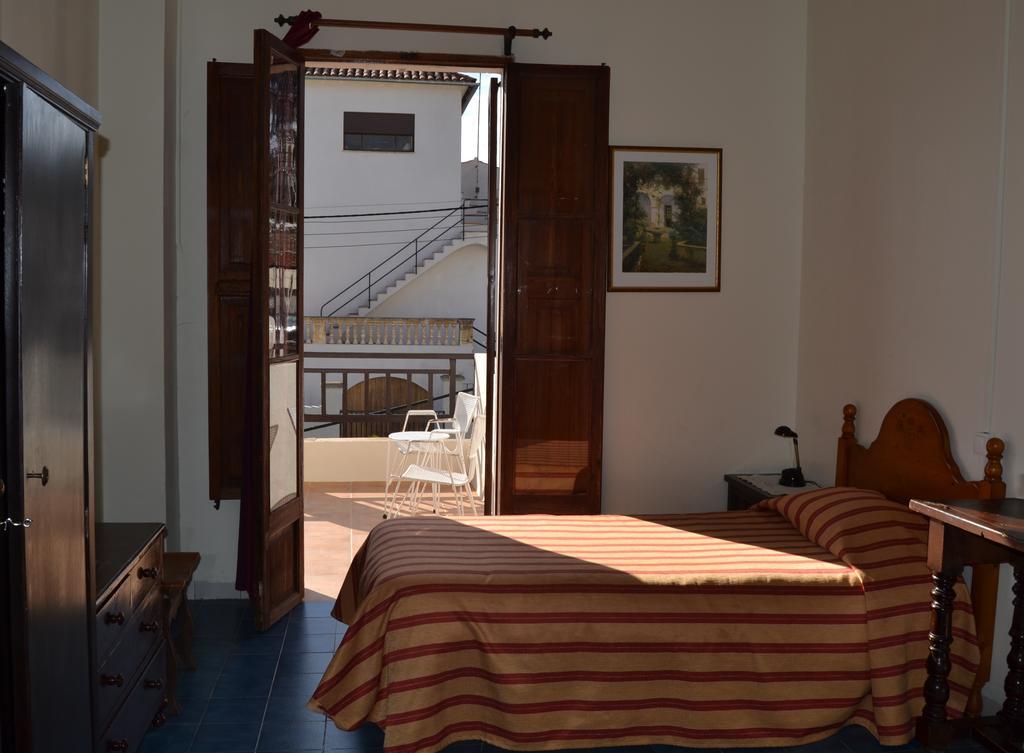 ميورقة La Mimosa Guesthouse الغرفة الصورة
